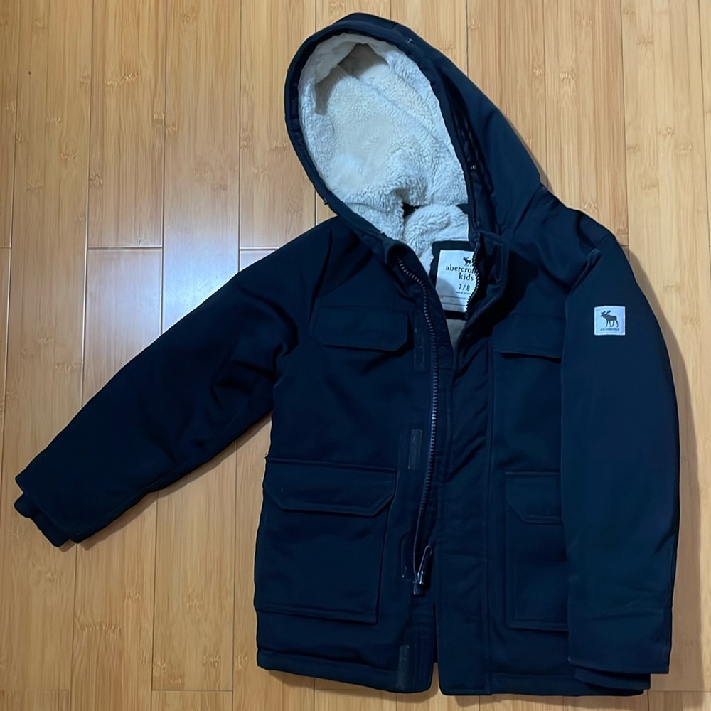 Boy’s Abercrombie Black Winter Coat Size 7/8
